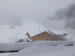 Exterior - Stunning T3 in Col du Corbier - Sleeps 6 (Le Biot)