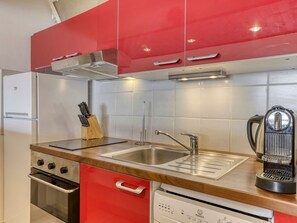 Kühlschrank, Geschirrspüler