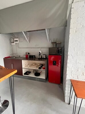 Estúdio, 1 quarto, para fumantes, varanda | Parte interna