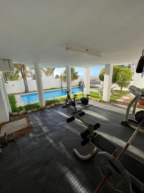 Apartment, 1 Bedroom, Private Pool, Garden View | Fitness studio