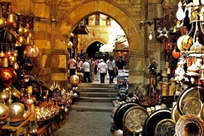 Point of interest - Hapi Pyramids Hotel  (Giza)