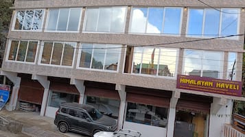 Fachada da propriedade