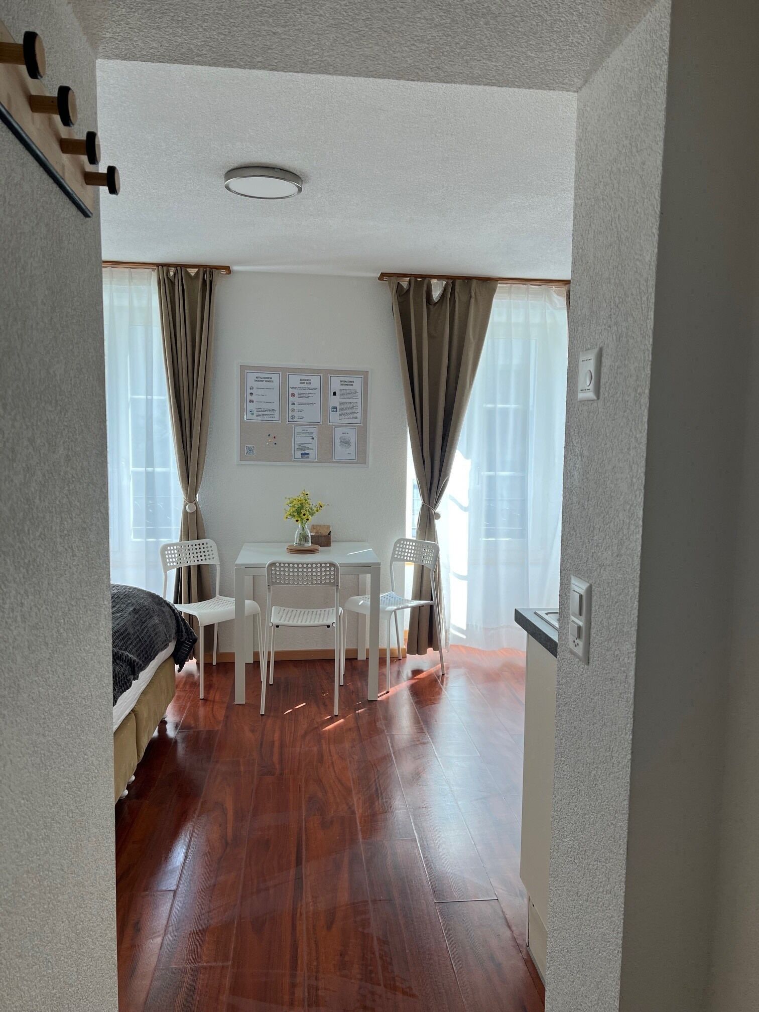 Economy-Studio, Küche | Bügeleisen/Bügelbrett, Babybetten, kostenloses WLAN, Bettwäsche