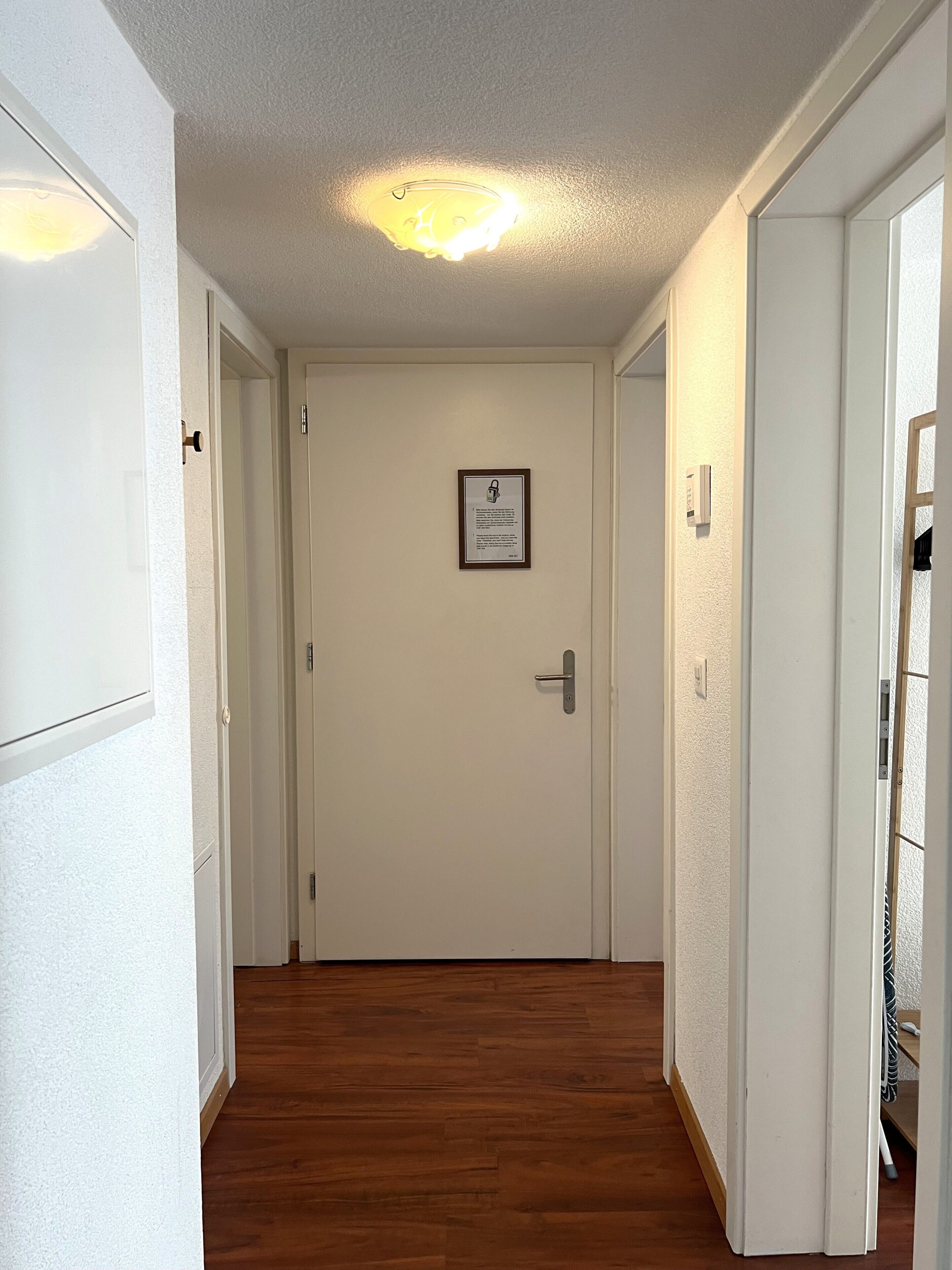熨斗/熨衣板、婴儿床、免费 WiFi、床单