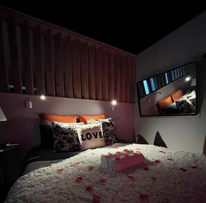 1 chambre, bureau, Wi-Fi, draps fournis