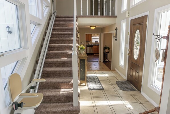 Interior - Charming 4-bedroom house with AC and WiFi in Pigeon Forge (Pigeon Forge)