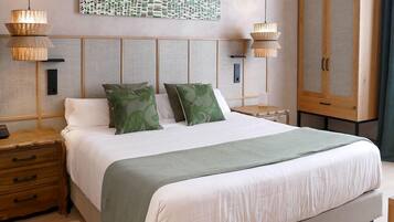 Coffres-forts dans les chambres, bureau, rideaux occultants