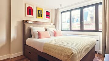 1 Bedroom Apartment, Sofa Bed, Duplex | 1 bedroom, premium bedding, in-room safe, laptop workspace