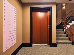 Elevator