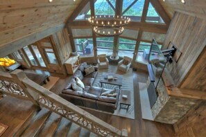 TV, fireplace, offices