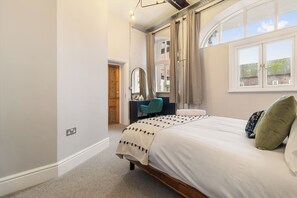 1 bedroom, iron/ironing board, free WiFi