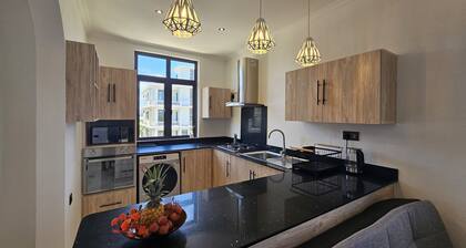 Charming 2-bedroom apartment in delightful Mont Choisy Grand Baie with AC, WiFi