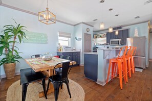 Dining - Gulf Front 3BR Home - Beach is your backyard! (Dauphin Island)