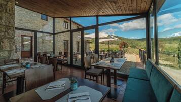 Daily buffet breakfast (EUR 13 per person)