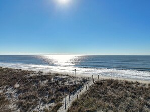 Tæt på stranden