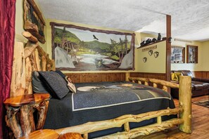 Iron/ironing board, WiFi (free), bed sheets