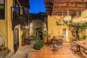 Front of property – evening/night