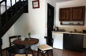 Lumi Apartment Old Town | Private kitchen | Mini-fridge, stovetop