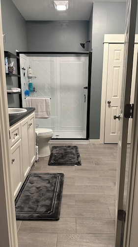3-bedroom house in welcoming Camden with AC, WiFi. Enjoy a cozy stay