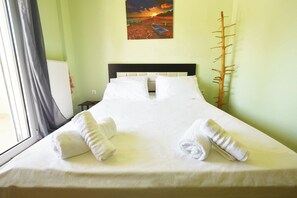 2 bedrooms, iron/ironing board, travel crib, WiFi