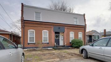 Apartment (0 Bedroom) | Interior