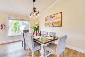 منزل (4 Bedrooms) | المنشأة من الداخل