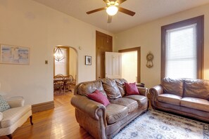 Apartment (1 Bedroom) | Interior - 2 Mi to Dtwn: Apartment in Saint Louis (St. Louis)
