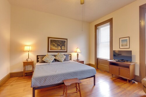2 Mi to Dtwn: Apartment in Saint Louis