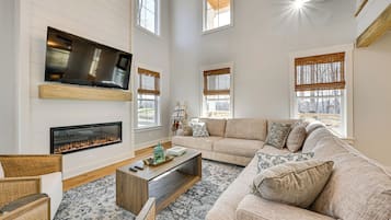 Rumah (5 Bedrooms) | Interior