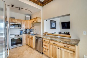 House (1 Bedroom) | Interior