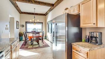 House (1 Bedroom) | Interior