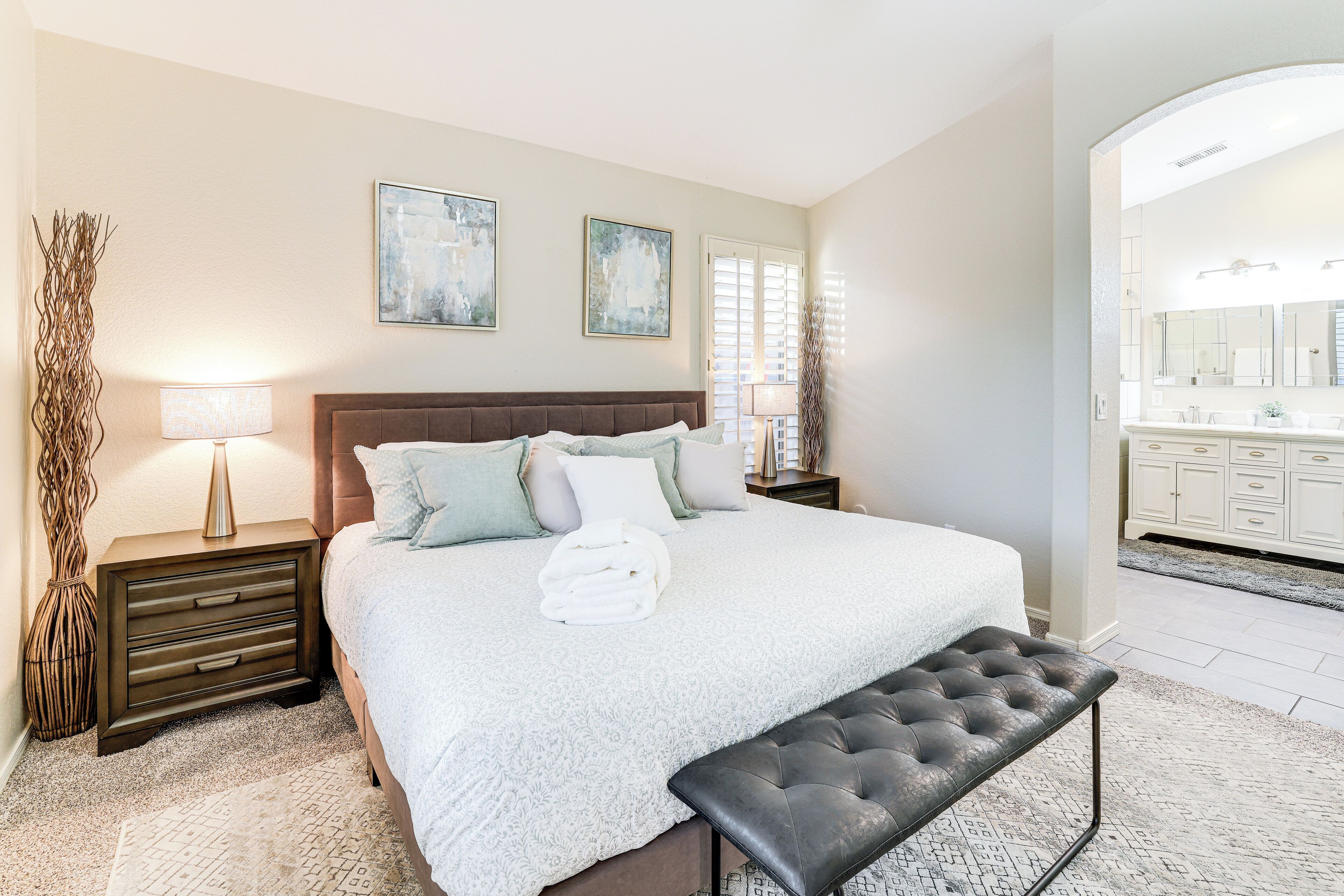 House (3 Bedrooms) | Interior