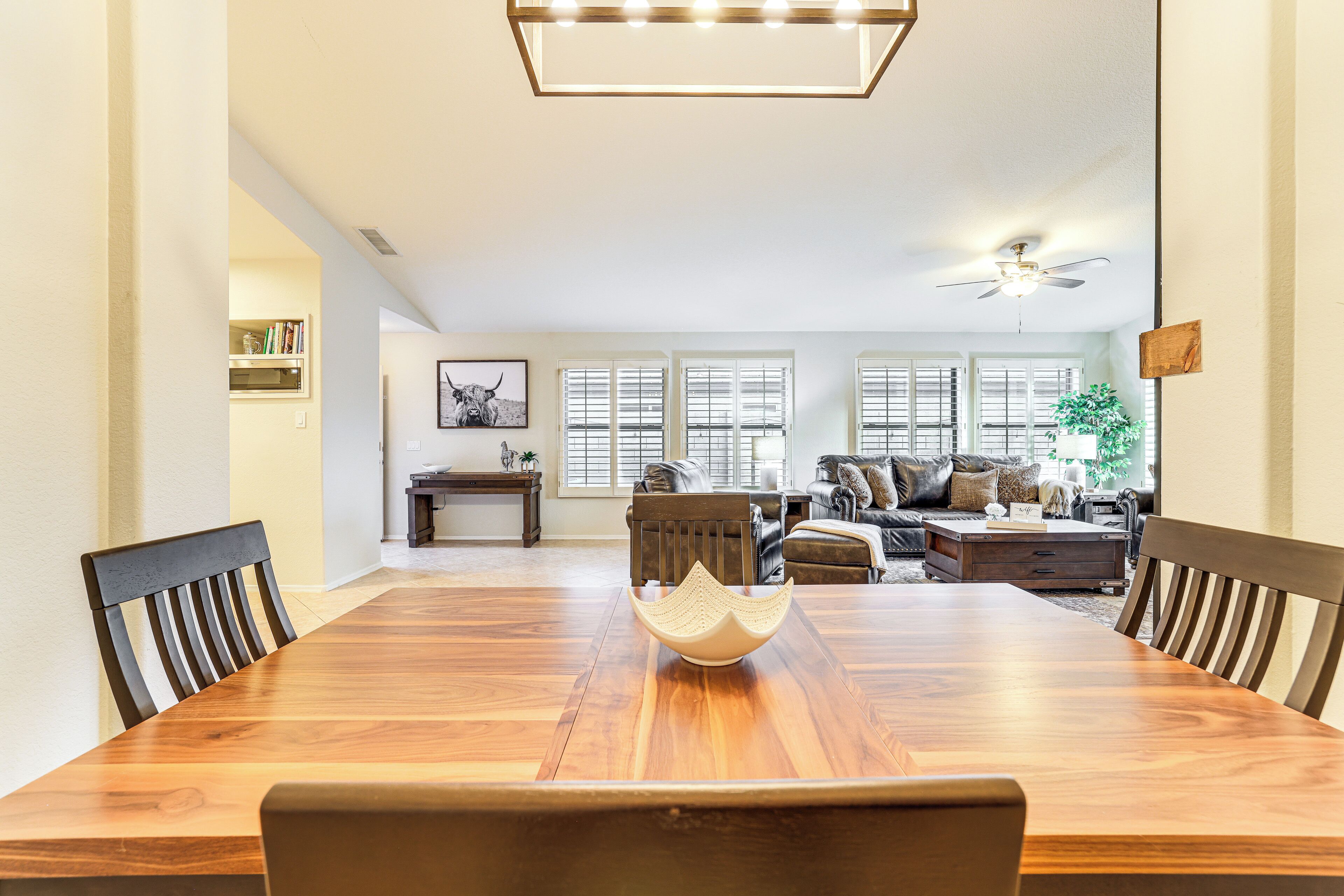 House (3 Bedrooms) | Interior