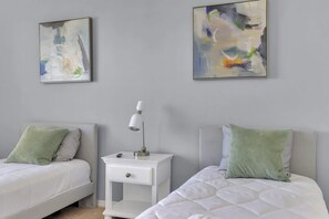 7 soverom, strykejern/-brett, wi-fi og sengetøy