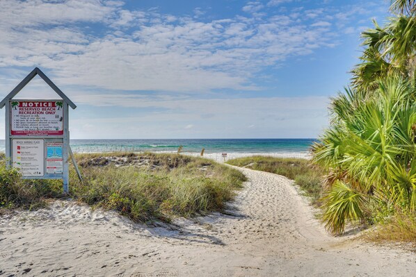 House (4 Bedrooms) | Interior - Walk to Beach: PCB Retreat w/ Heated Pool! (Panama City Beach)