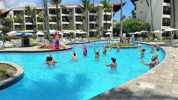 Piscina interna, piscina externa