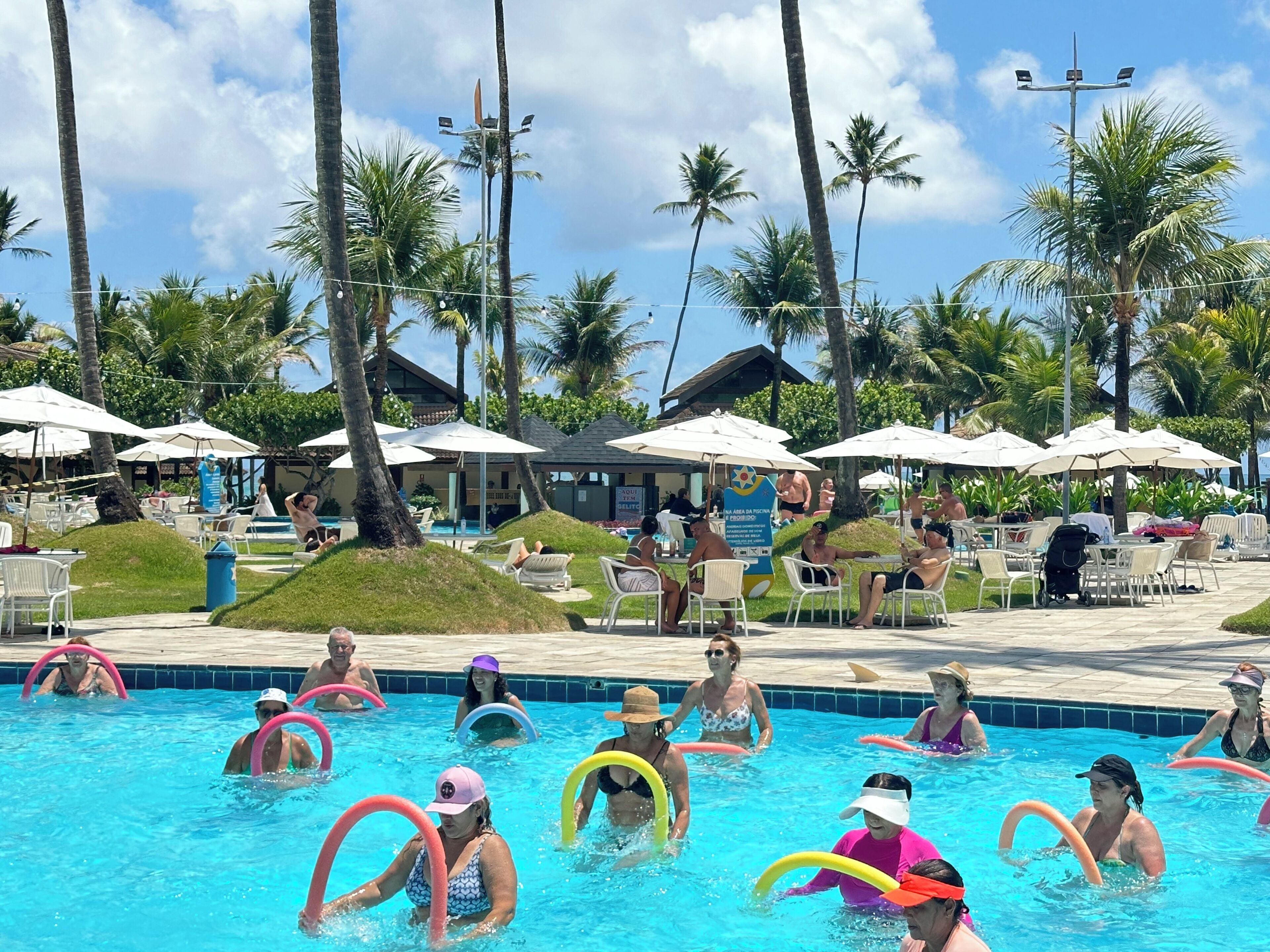 Piscina interna, piscina externa