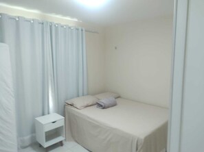 4 bedrooms, iron/ironing board, WiFi, bed sheets - Ground floor apartment, in the VG Sun condominium. Condominium right on the sand. (Caucaia)