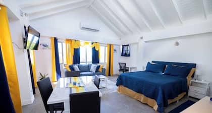 Hilltop Views: City & Sea Escape