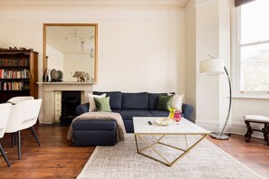 Apartamento | 2 dormitorios y Internet