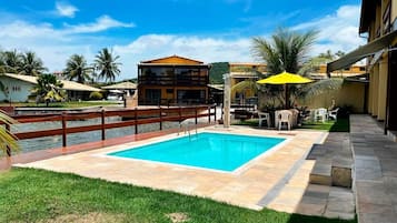 Huoneisto | Uima-allas