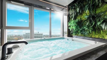 Estudio exclusivo, hidromasaje, vista al río | 1 habitación, muebles diferentes y wifi gratis