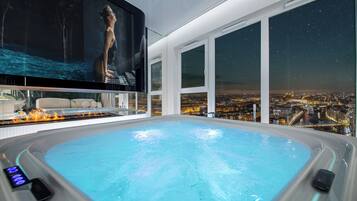 Penthouse de lujo, hidromasaje, vista al río | Vista a la ciudad