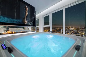 Penthouse Cao cấp, bồn tắm nước nóng, quang cảnh sông | Quang cảnh thành phố