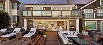 Seacliff Beach Retreat - Amazing Beachfront for Family of 6