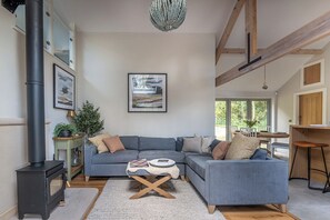 Cottage, 2 Bedrooms | Living area - The Old Workshop (Corbridge)