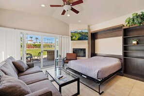 Desk, WiFi, bed sheets