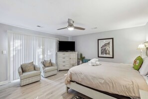 5 chambres, fer et planche à repasser, lit parapluie, Wi-Fi