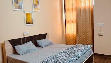 Quarto casal luxo | Wi-Fi de cortesia