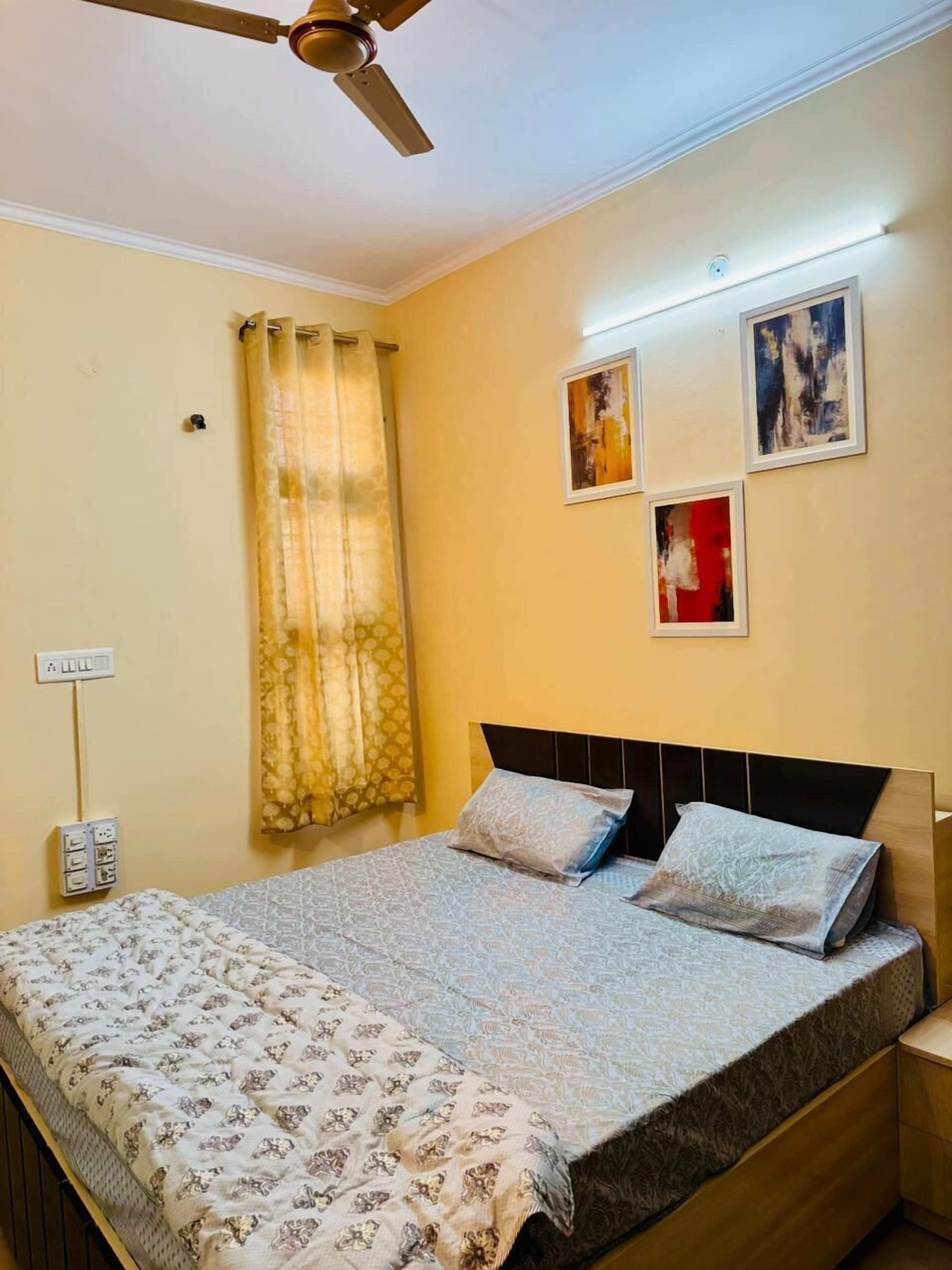 Deluxe Double Room | Free WiFi